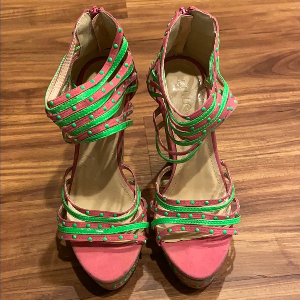 Funky Heals
